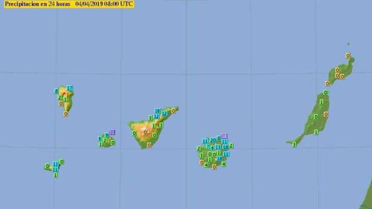 La lluvia se acumuló en la capital grancanaria