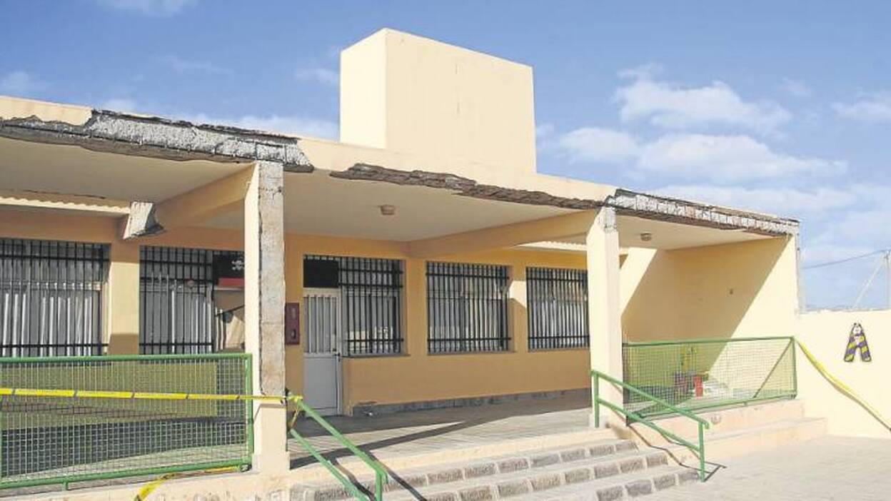 Educación achaca al consistorio el estado del Príncipe de Asturias