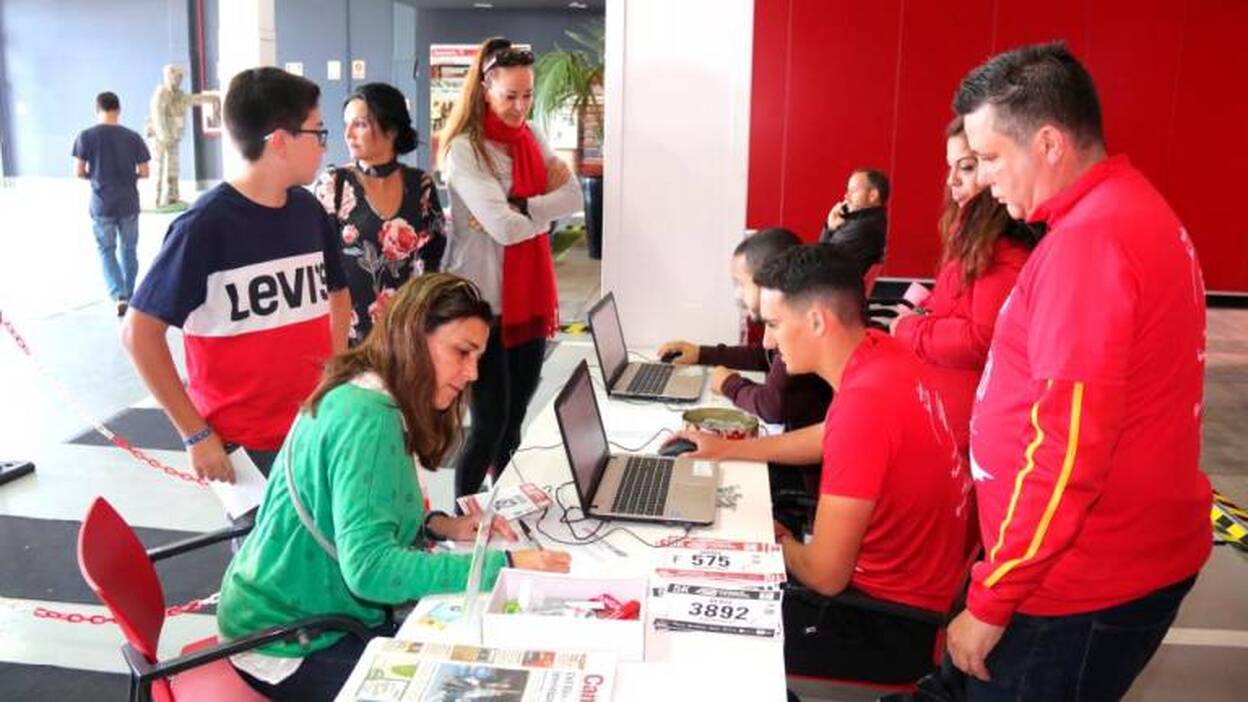 Entrega de dorsales de CANARIAS7 Carrera de las Empresas