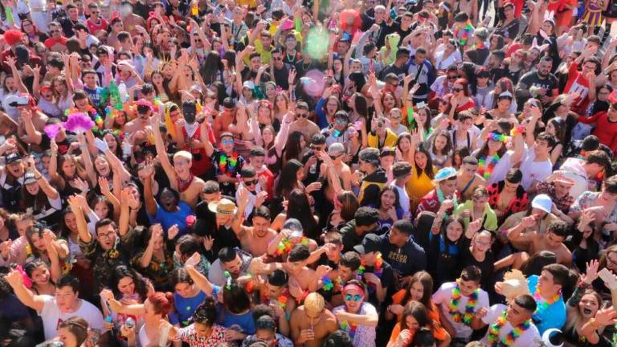 Las mascaritas explotan su último cartucho