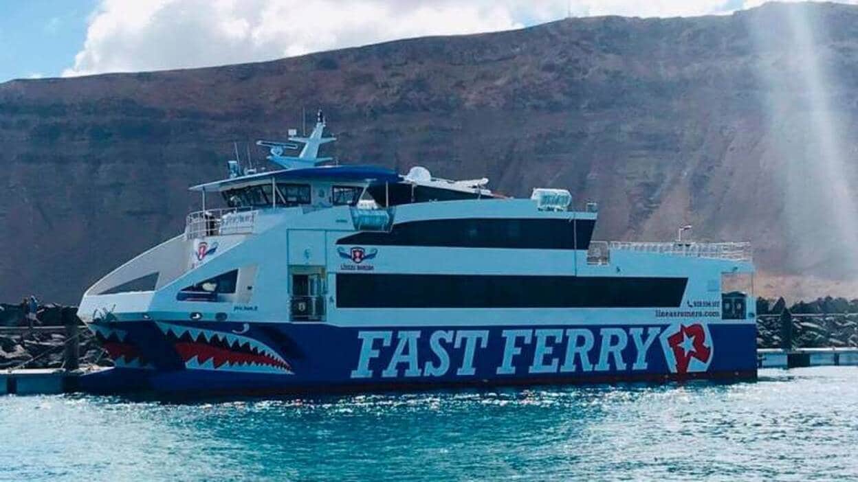 Líneas Romero estrenará barco entre Playa Blanca y Corralejo