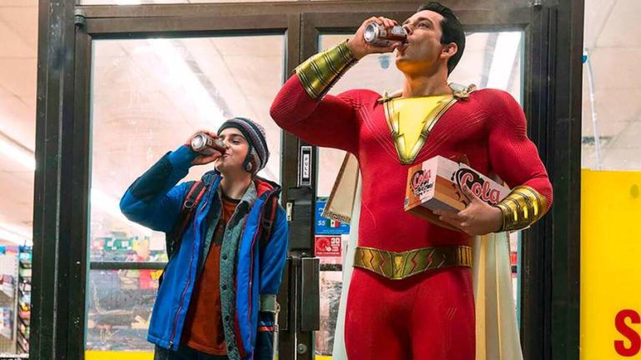 "¡Shazam!" logra el número uno en la taquilla en EE.UU.