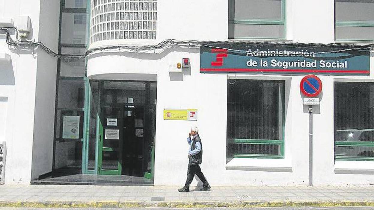 La oficina de la Seguridad Social está bajo mínimos de funcionarios