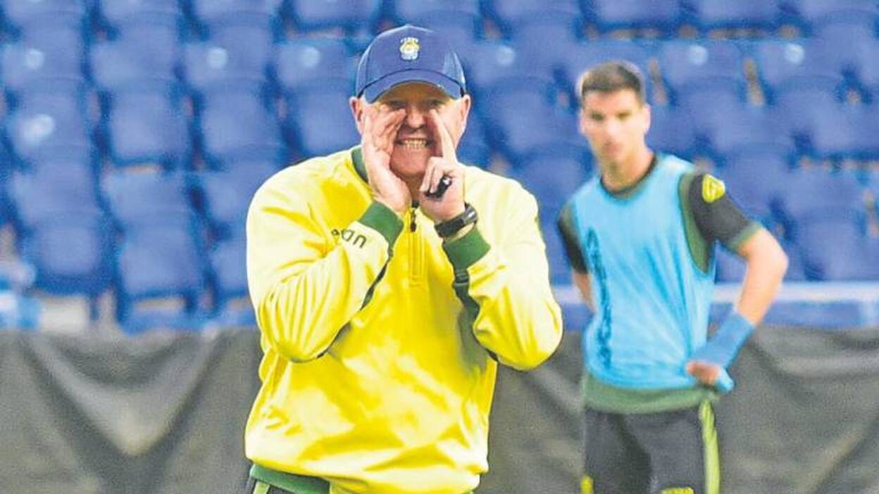 Mel empeora los números de Herrera