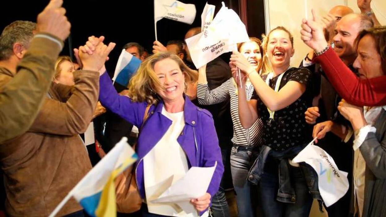 Oramas: «CC ha vuelto a plantar la bandera canaria en el Congreso»