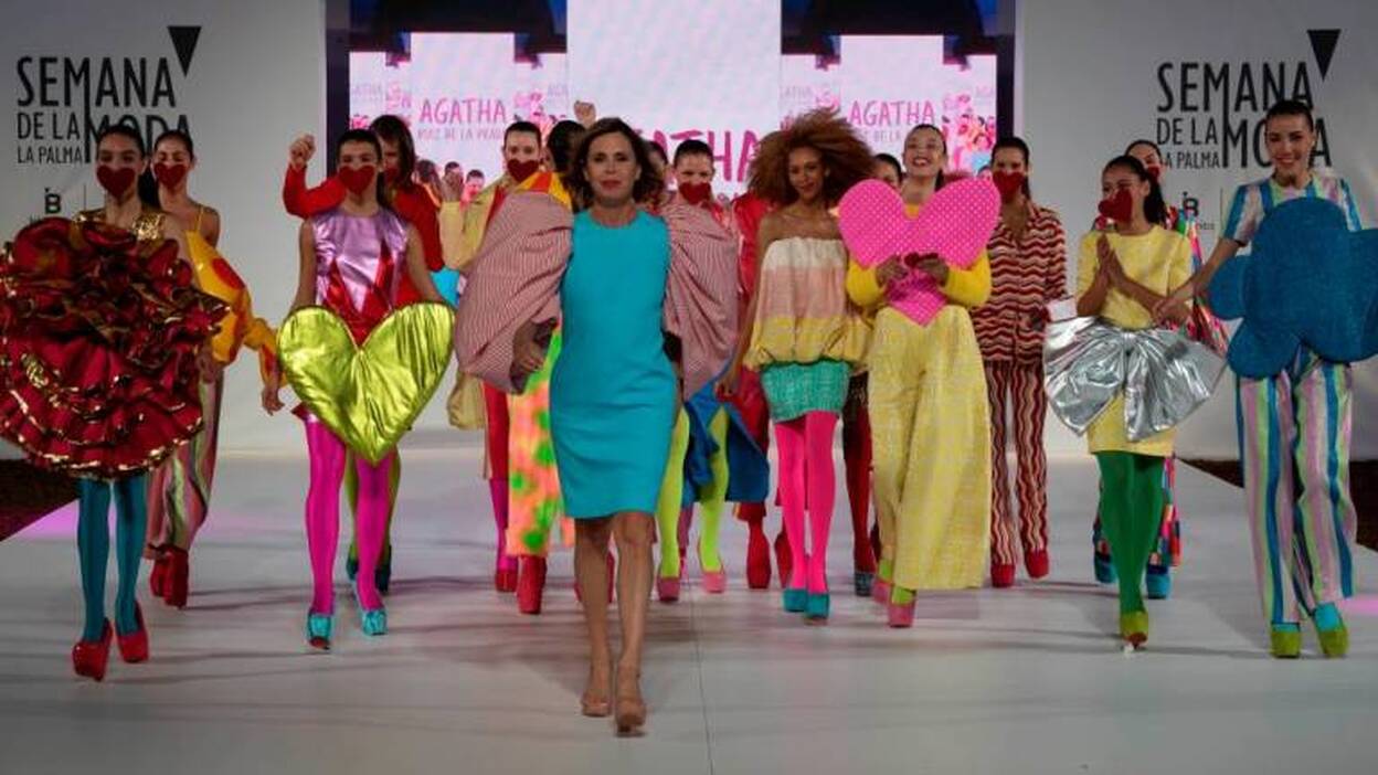 Ágatha Ruiz de la Prada clausura la Semana de la Moda