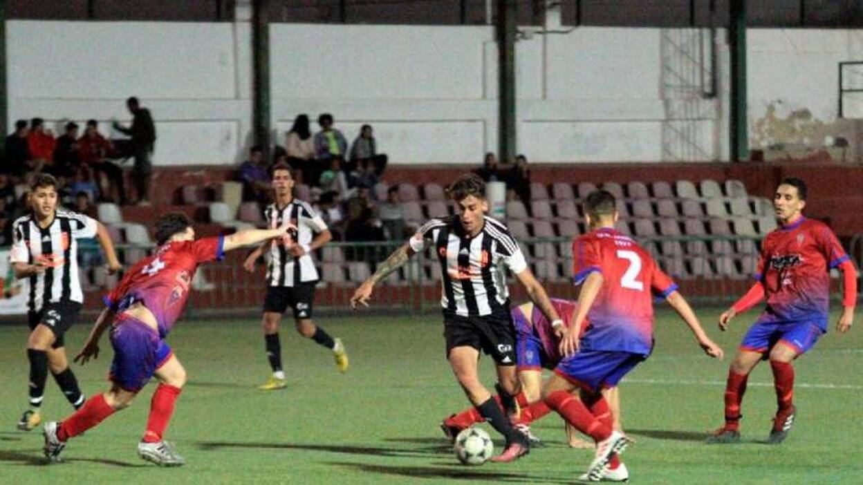 Peña Amistad y Cotillo jugarán la final