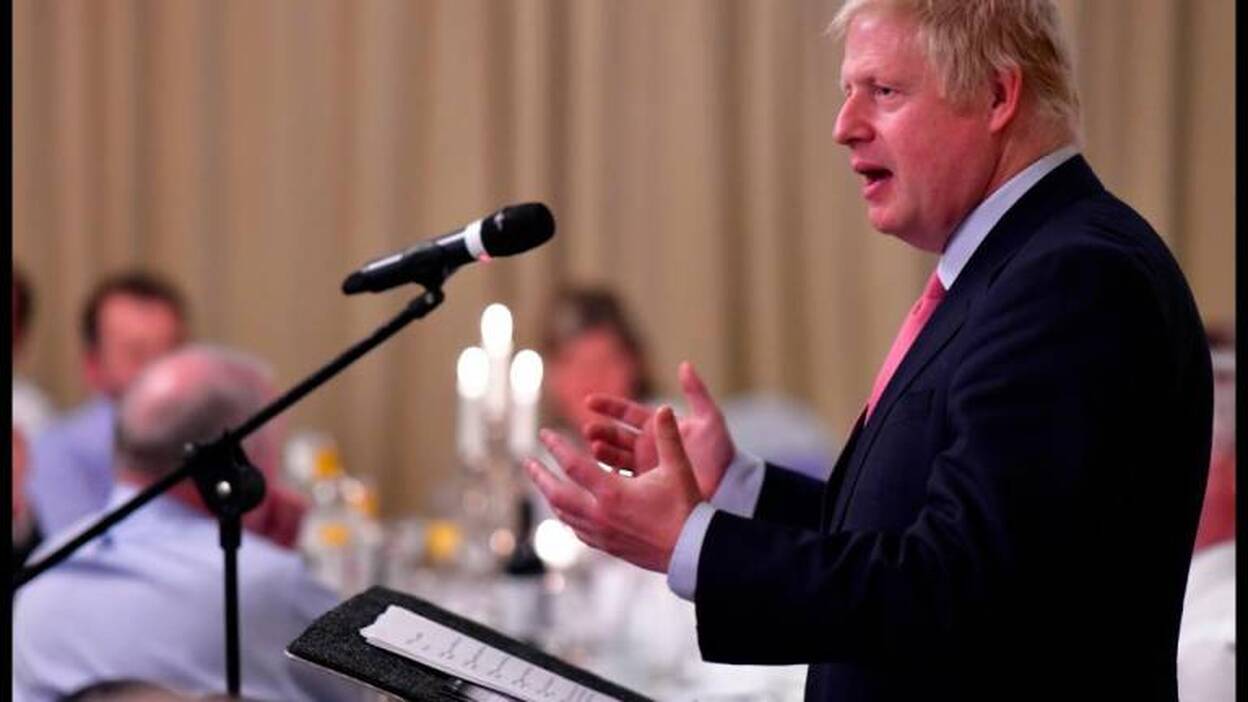 Boris Johnson lidera la carrera por la sucesión de May a la espera de otros grandes nombres