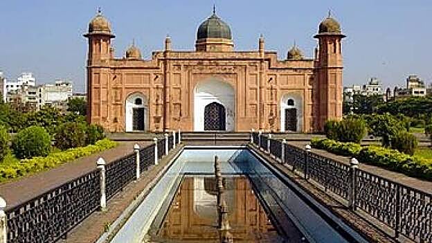 El fuerte Lalbagh en Dhaka, Bangladés.