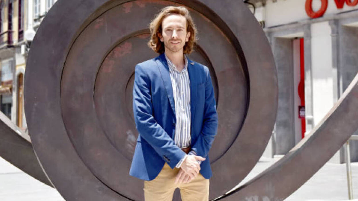 «El nuevo curso que arranca en septiembre traerá la novedad del Grado en Fisioterapia»