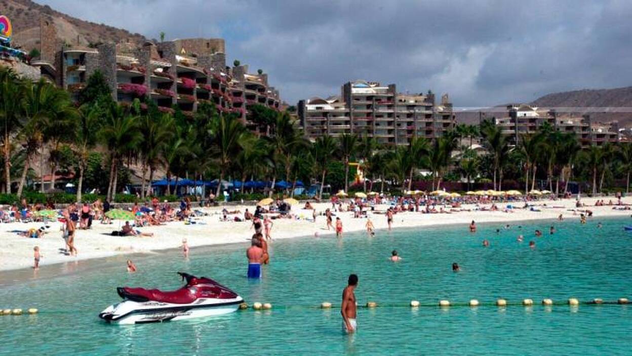 Rescatada tras sufrir un ahogamiento en Mogán