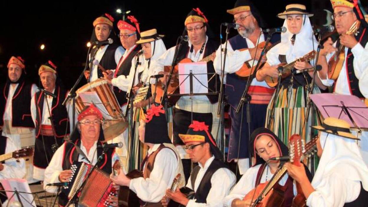 La Agrupación de Coros y Danzas pierde al más joven de sus integrantes