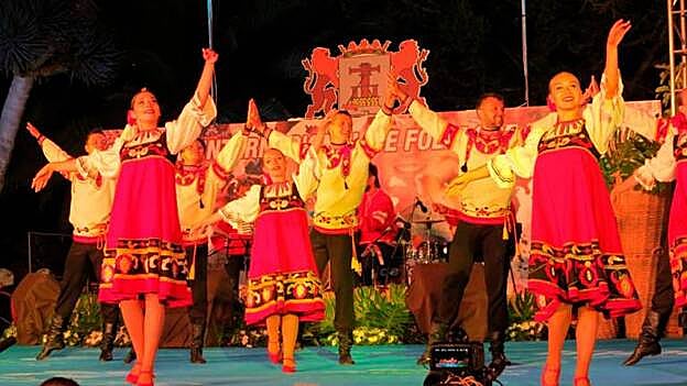 El grupo ruso Belogorie en un momento de su actuación.