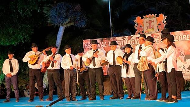 La centenaria tradición del Rancho de Ánimas estuvo representada por el de Valsequillo.