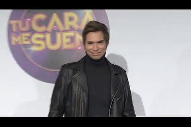 Carlos Baute y Astrid Klisans, padres por tercera vez