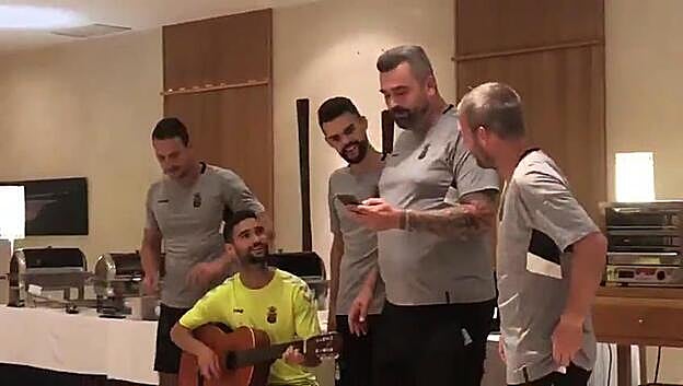 La UD, al ritmo de Raphael en pretemporada