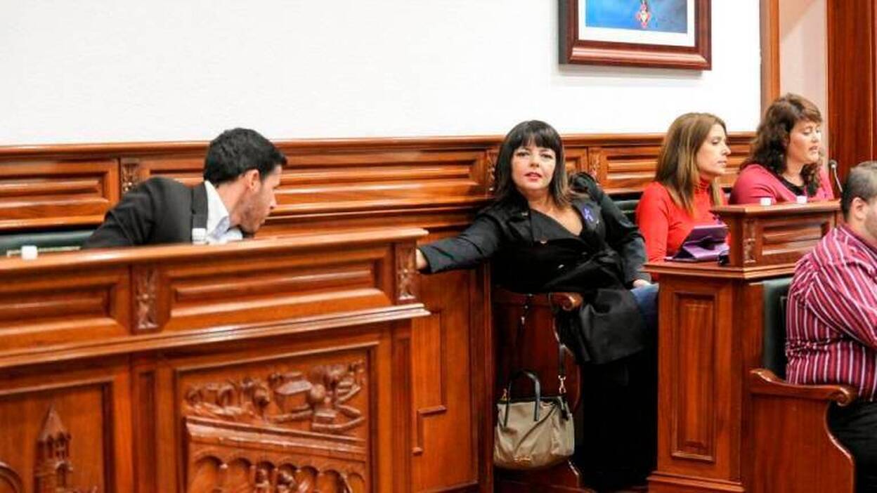 Héctor Suárez cesa a su mujer ocho días después de que lo comunicase