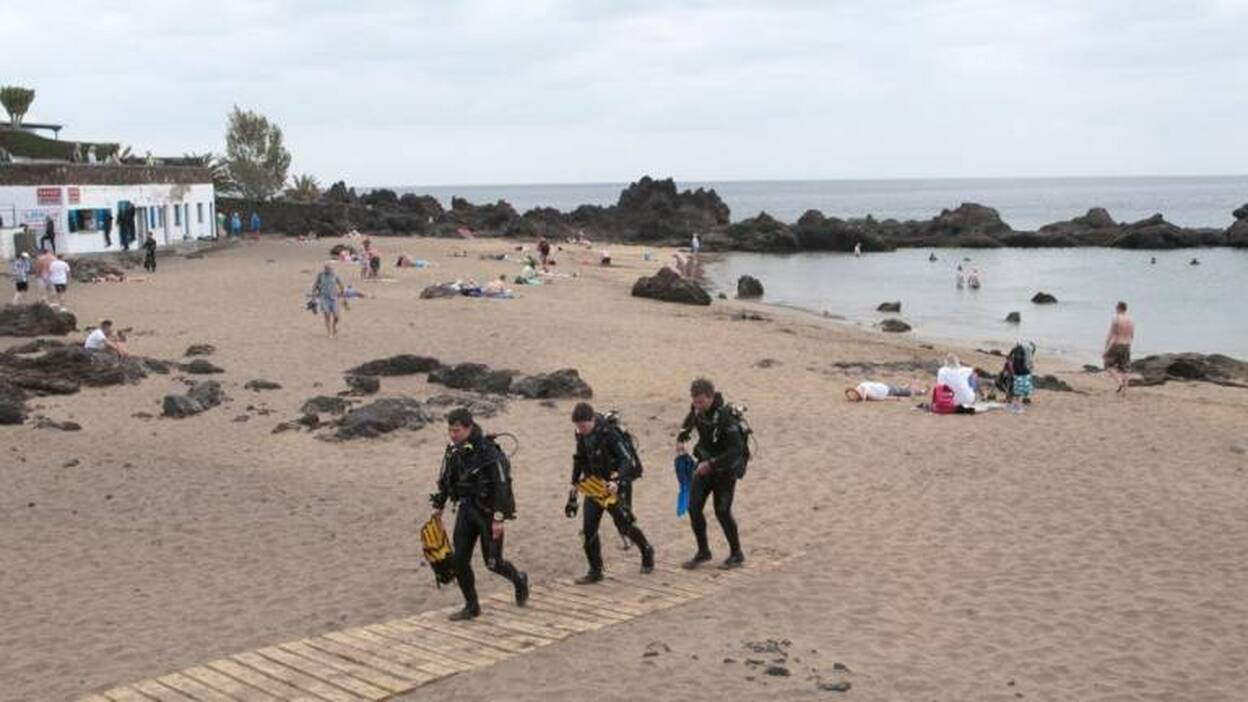 El Cabildo relicitará la estación  de buceo de Puerto del Carmen