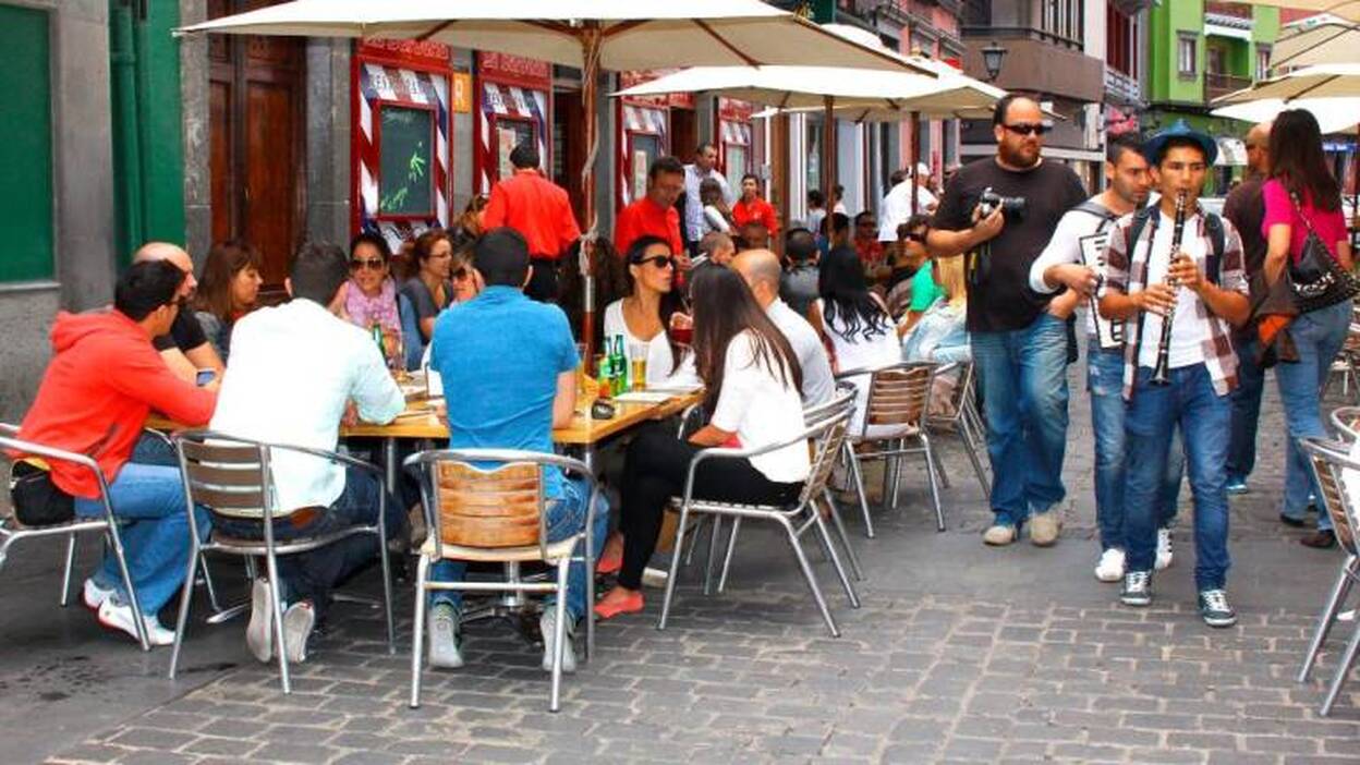 Vegueta ofrece tapas y pinchos en memoria de César Manrique