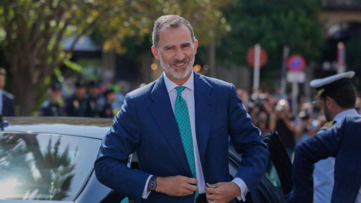 El rey se niega a ser mediador entre los partidos