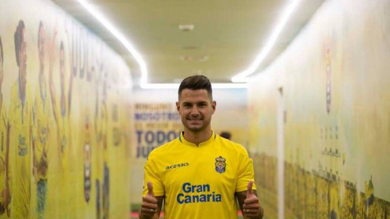 El Sevilla deberá abonar 4,1 millones a la UD por el 'caso Vitolo'