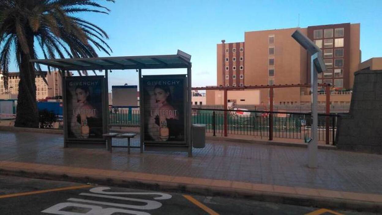 La guagua no pasa por la nueva parada de Zárate