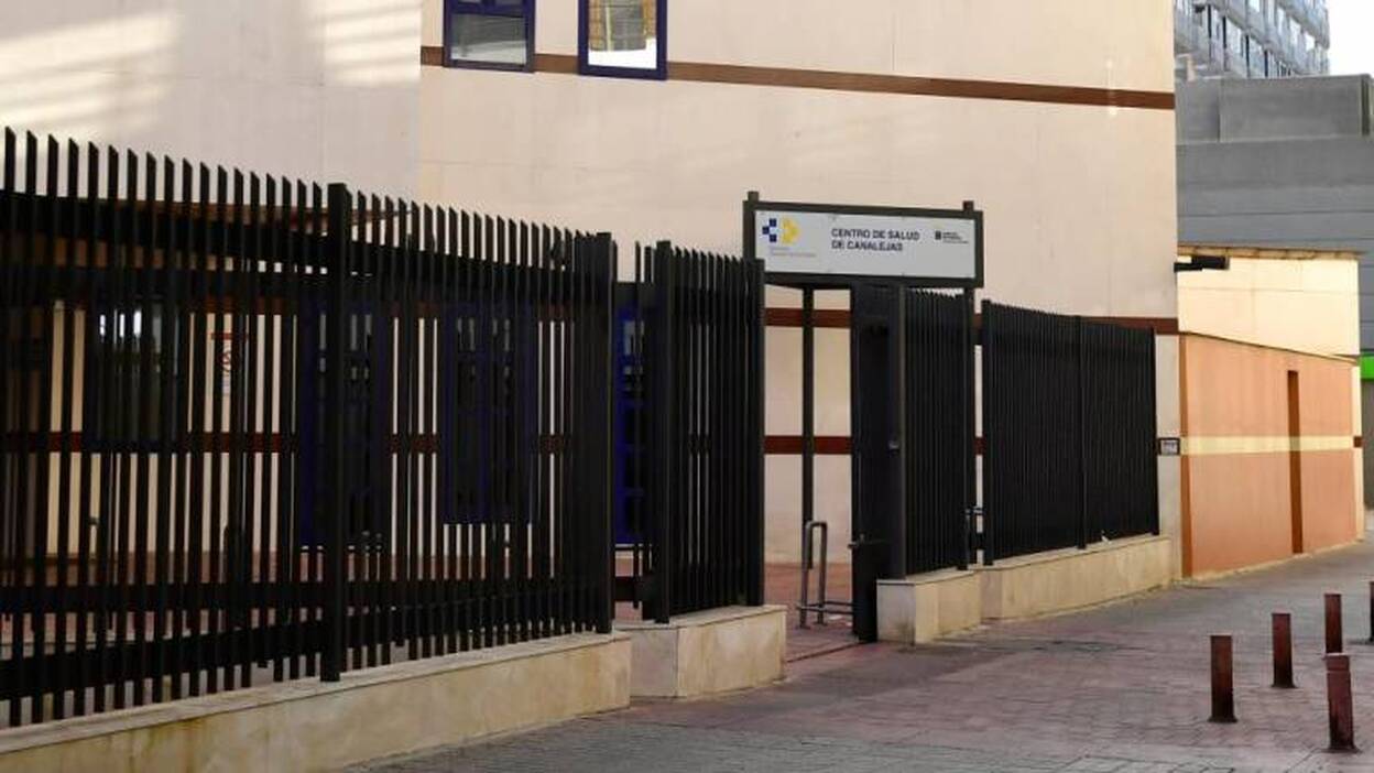 La fiscal insiste: «El doctor abusó de su paciente»