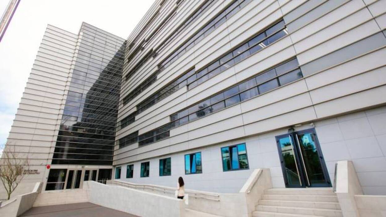 Nuevas oposiciones para técnico especialista sanitario, técnico auxiliar de farmacia y pinche