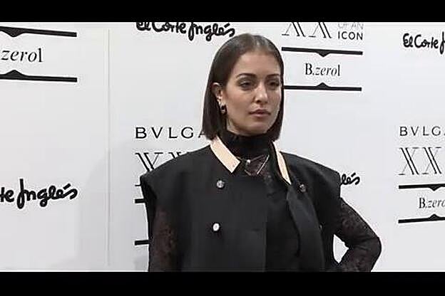 Hiba Abouk luce su embarazo bailando