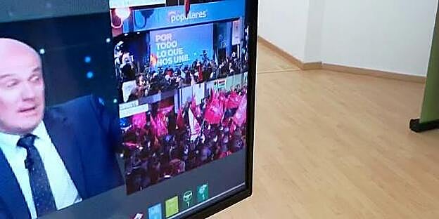 Podemos, "preocupado" por baja participación y la "subida de la ultraderecha"