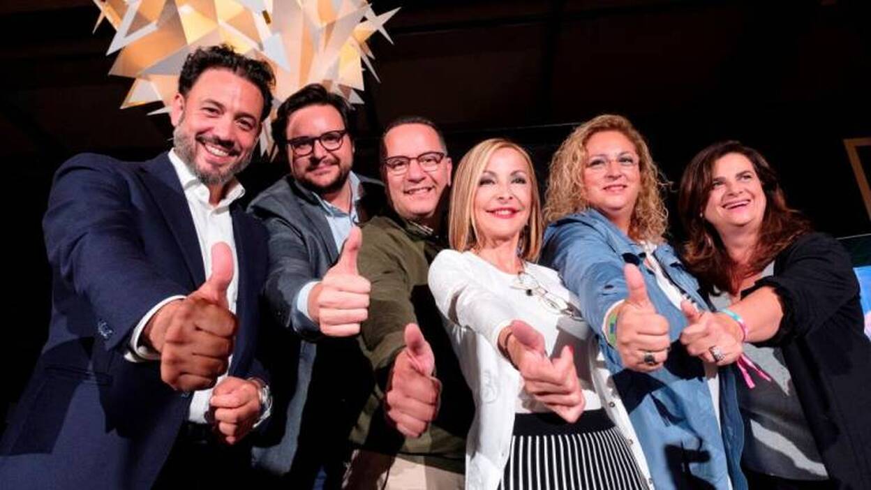 Los canarios repiten senadores, con un solo cambio en La Palma a favor del PP