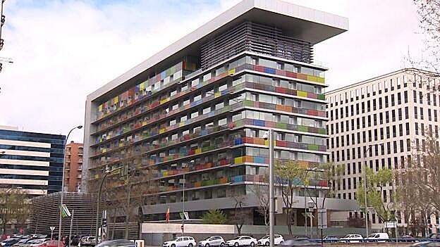 El INE comienza a seguir la pista de los móviles españoles hoy