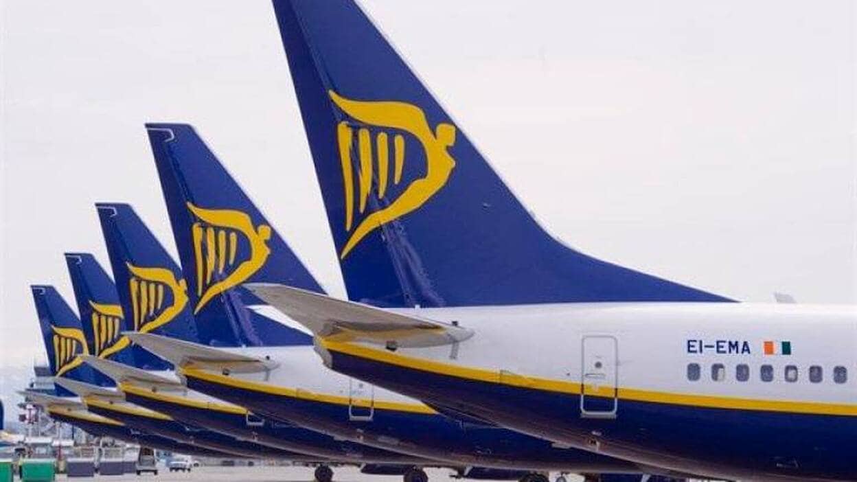 Ryanair mantiene el cierre de sus bases en Canarias para el 8 de enero