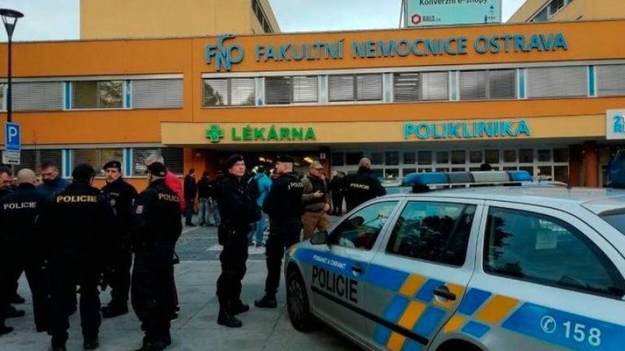 Tiroteo en un hospital checo