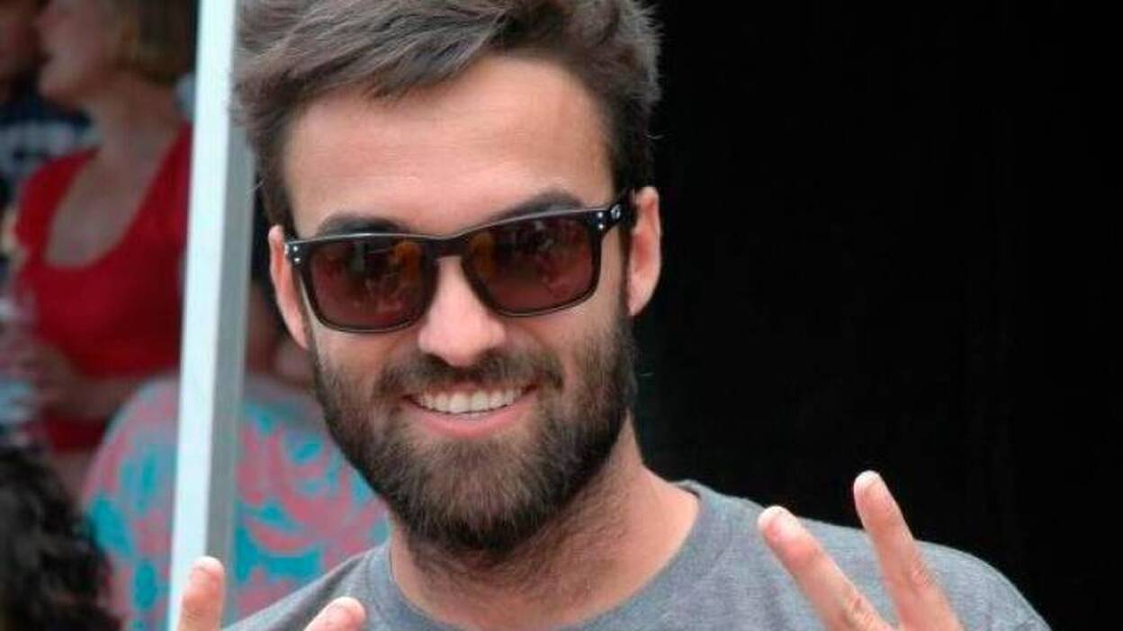 El exfutbolista Semi Hernández fallece tras chocar con una palmera en Costa Teguise