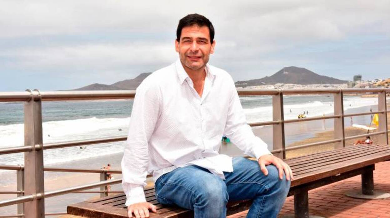 Alfredo Mayor: «Es la historia de un padre indefenso»