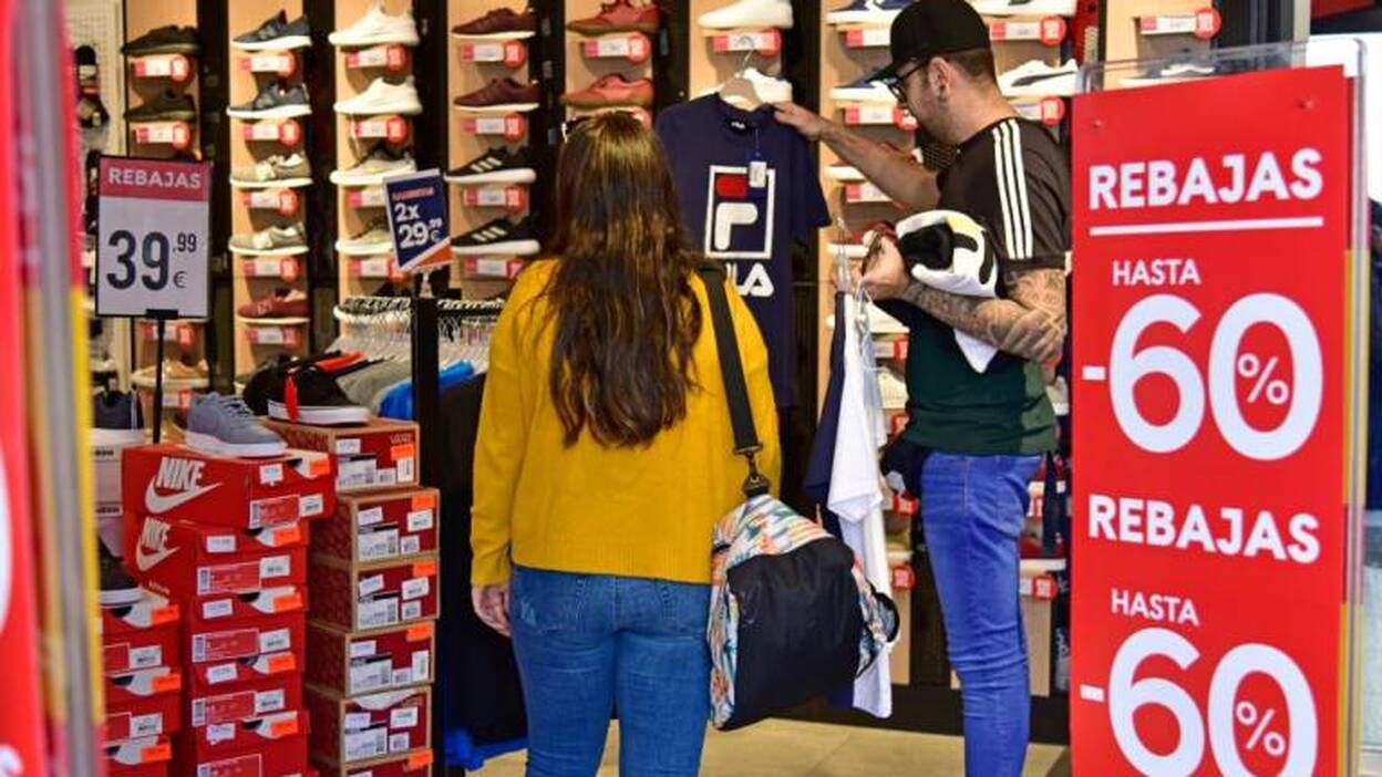 Llegan las rebajas tras una buena Navidad