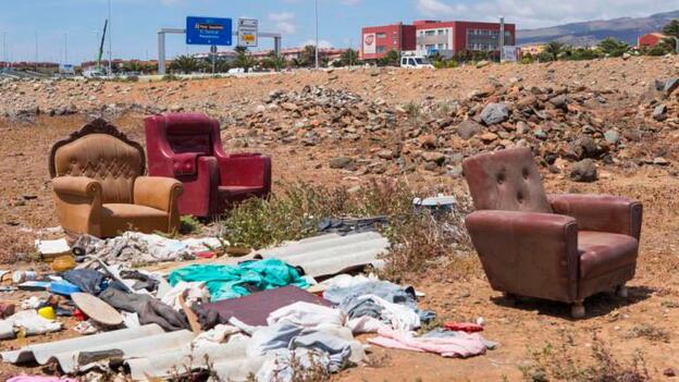 Acostumbrados a vivir entre la basura