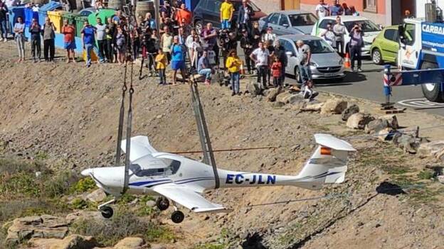 La pericia del piloto evitó una tragedia en la costa de Moya