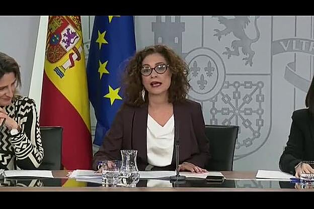 El Gobierno aprueba la subida salarial del 2% para los empleados públicos