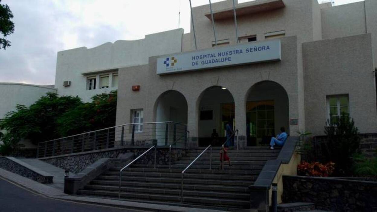 Sanidad estudia a cinco personas por un posible contagio de coronavirus en La Gomera