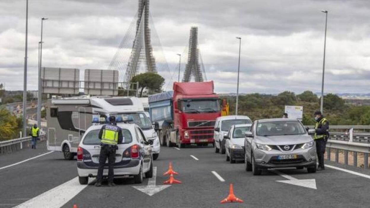 Más controles en carreteras para evitar los desplazamientos