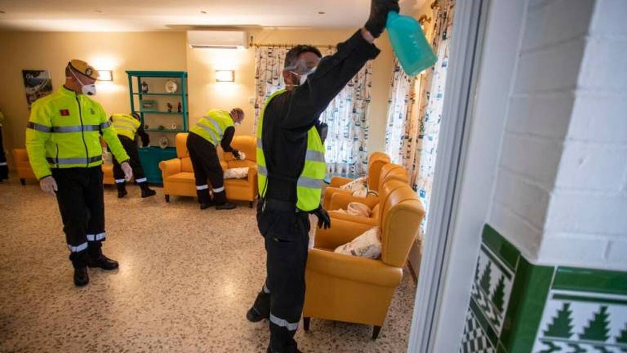 La UME intervendrá en todas las residencias de mayores que lo necesiten