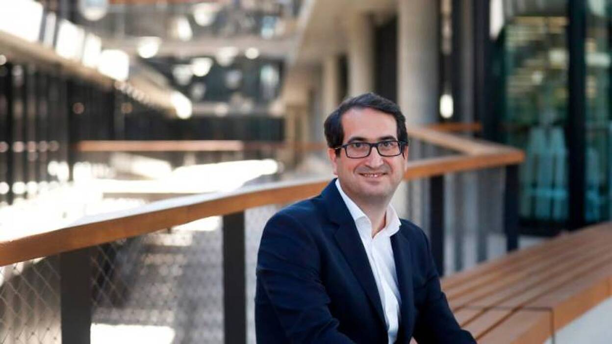 Peio Belausteguigoitia: «Entre todos tenemos que hacer que ésta sea una crisis acotada en el tiempo»