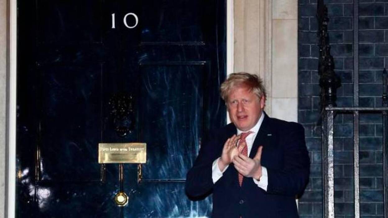 Boris Johnson sale del hospital pero seguirá convaleciente en casa