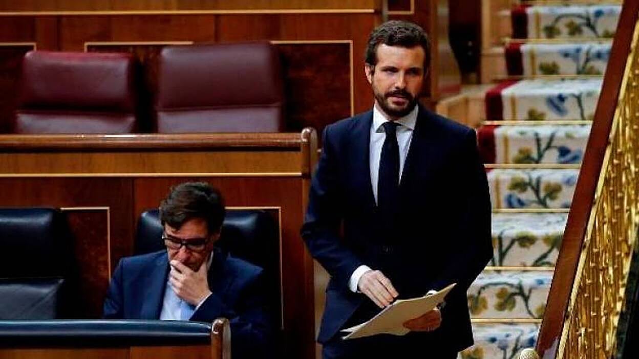 Sánchez apela a la unidad política y Casado replica: «De usted no se fía nadie»