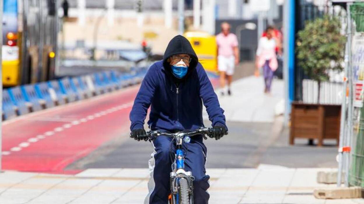 Un modelo matemático predice que Canarias dejará de registrar nuevos contagios de COVID-19 sobre el 25 de abril