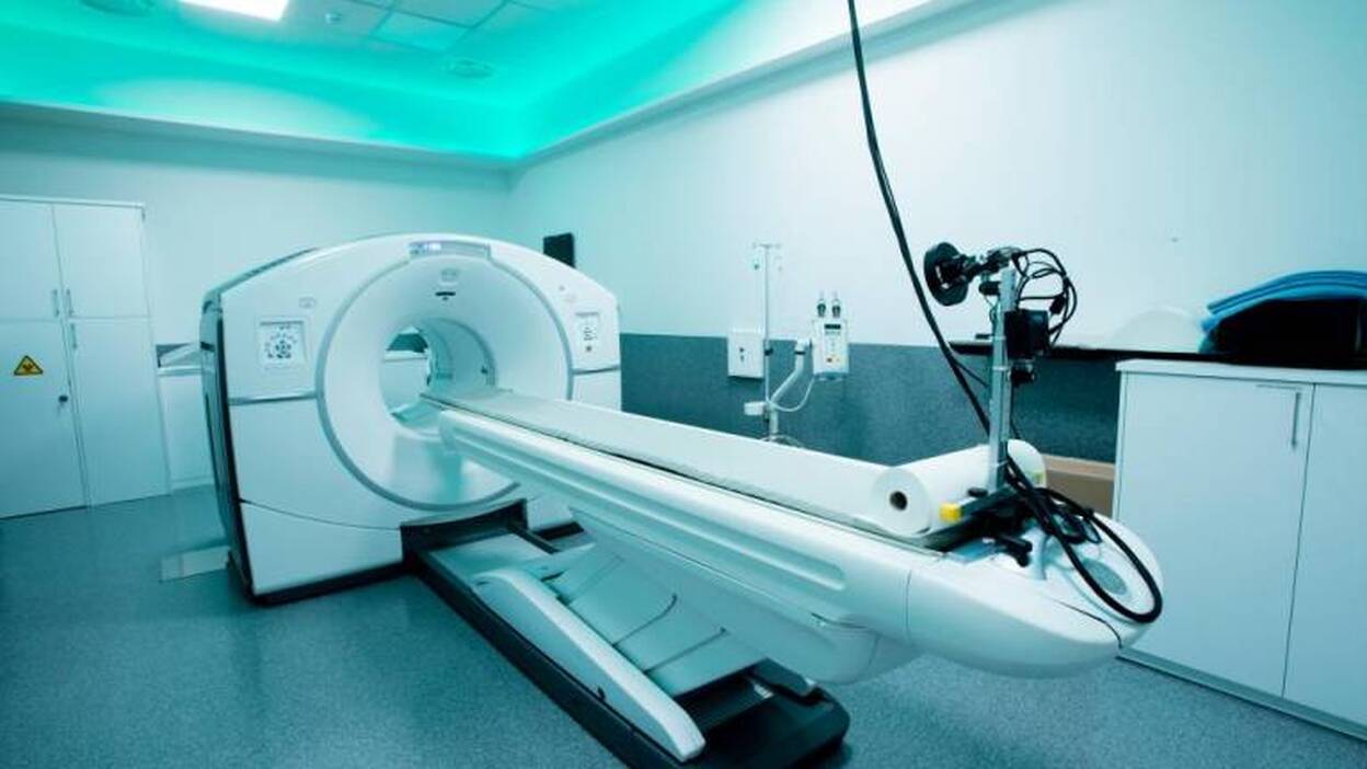 Un mes y medio después, el TAC del Hospital sigue averiado