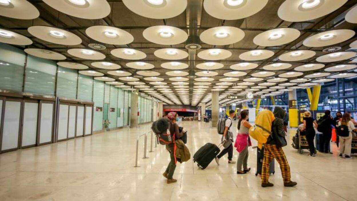 Piden no bajar la guardia por el turismo