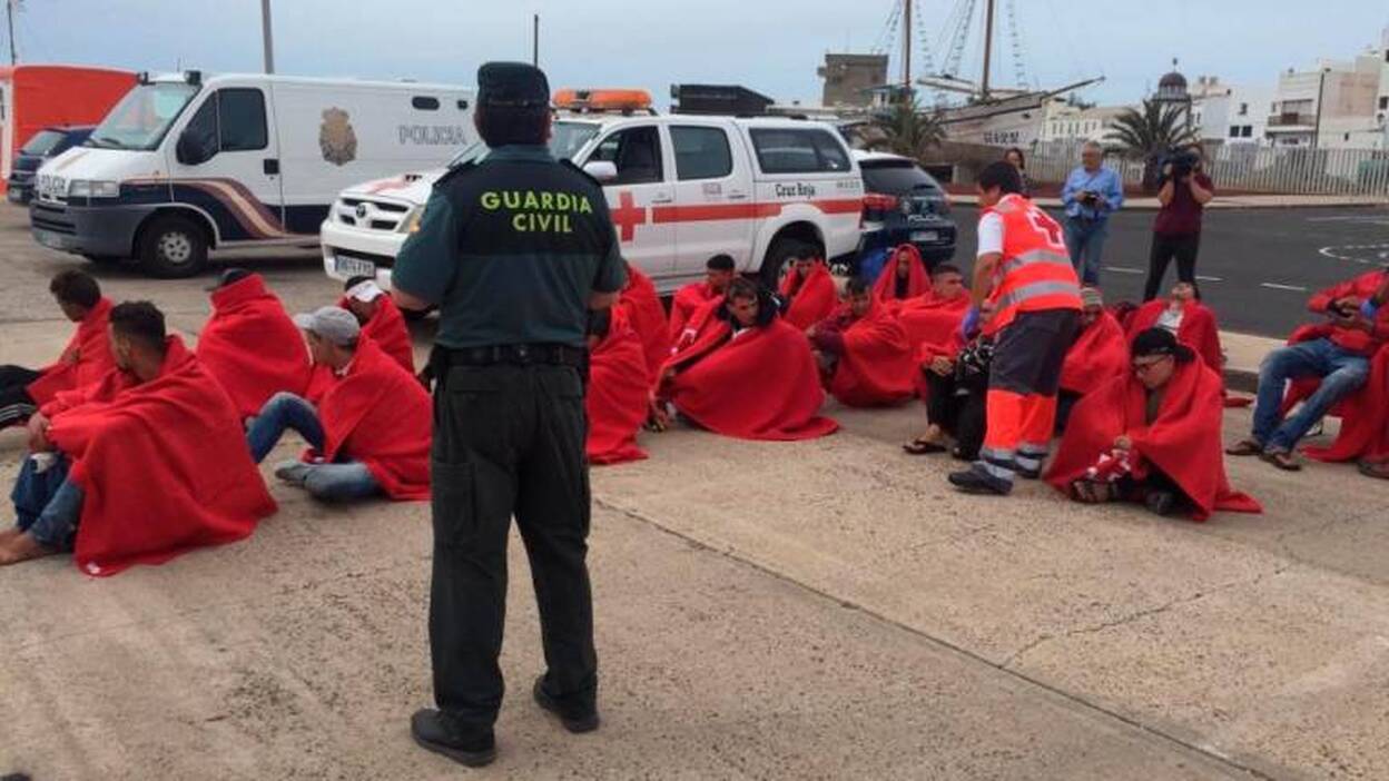 La Policía se retira de la custodia de los retenidos en la capital